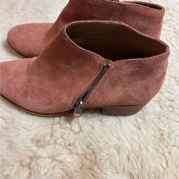 Lucky Brand Pink Ankle Booties with Side Zipper - Picture 5 of 9